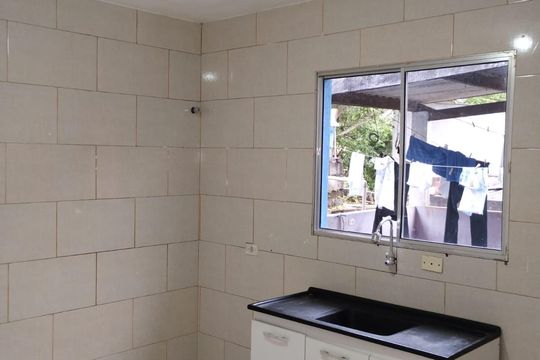 Cozinha de casa para alugar com 2 quartos, 60m² em Jardim Juliana, Ferraz de Vasconcelos