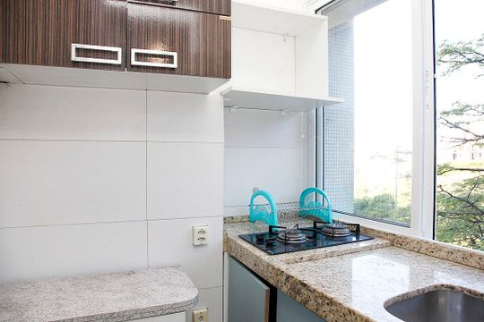 Cozinha de kitnet/studio para alugar com 1 quarto, 24m² em Centro Histórico, Porto Alegre