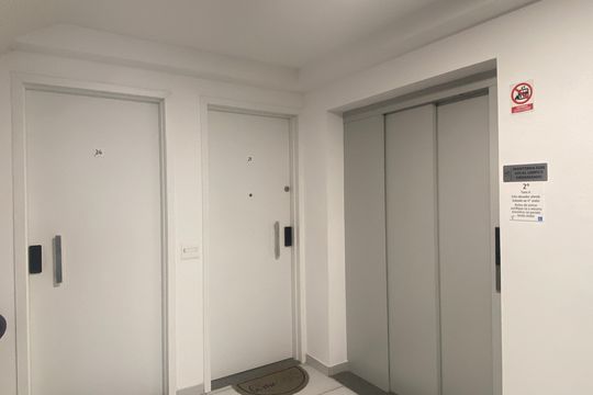 Hall de casa para alugar com 1 quarto, 34m² em Km 18, Osasco