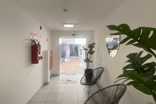 Hall de casa para alugar com 1 quarto, 34m² em Km 18, Osasco