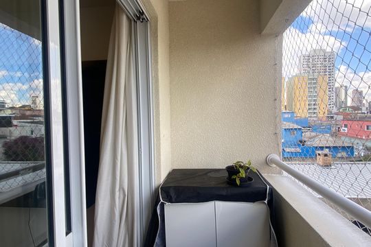 Varanda de casa para alugar com 1 quarto, 34m² em Km 18, Osasco
