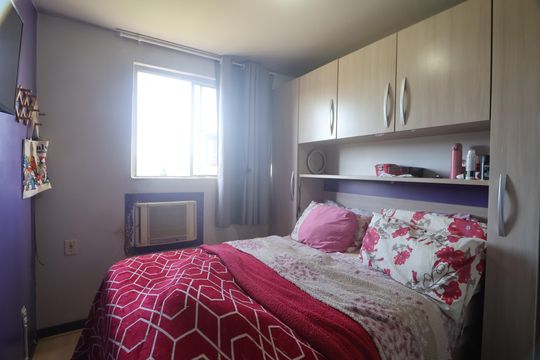 Quarto 2 de apartamento à venda com 2 quartos, 42m² em Olaria, Canoas