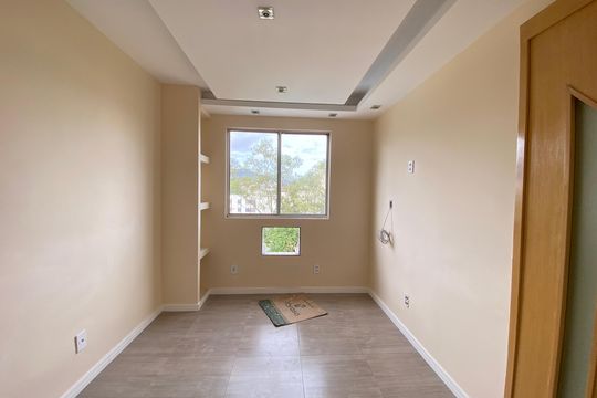 Apartamento à venda com 2 quartos, 52m² em Inhaúma, Rio de Janeiro