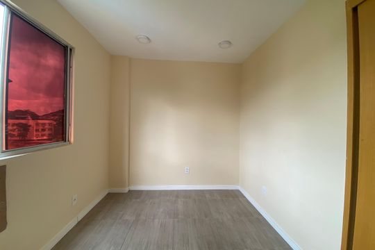Apartamento à venda com 2 quartos, 52m² em Inhaúma, Rio de Janeiro