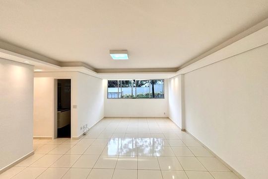 Apartamento para alugar com 3 quartos, 102m² em Buritis, Belo Horizonte