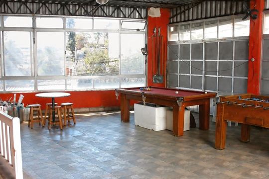 Área comum de casa à venda com 3 quartos, 122m² em Vila Marari, São Paulo