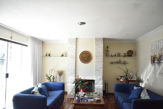 Sala de casa à venda com 4 quartos, 280m² em Planalto Paulista, São Paulo