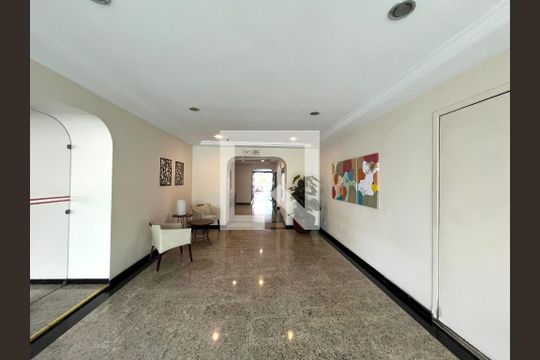 Hall social de apartamento à venda com 2 quartos, 72m² em Planalto Paulista, São Paulo