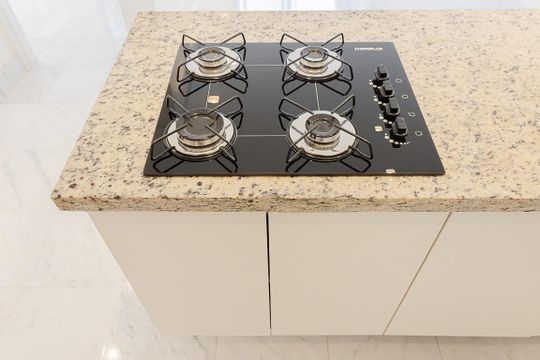 Cozinha de apartamento para alugar com 1 quarto, 69m² em Sumarezinho, São Paulo