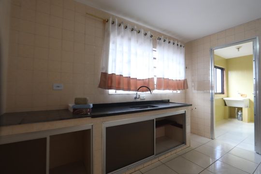 Cozinha de apartamento para alugar com 2 quartos, 63m² em Parque São Lucas, São Paulo