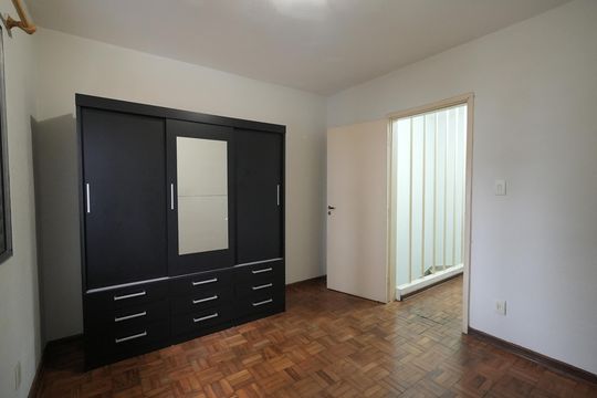 Quarto 2 de casa para alugar com 2 quartos, 110m² em Campestre, Santo André