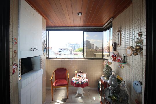 Sacada de apartamento à venda com 2 quartos, 63m² em Cristo Redentor, Porto Alegre