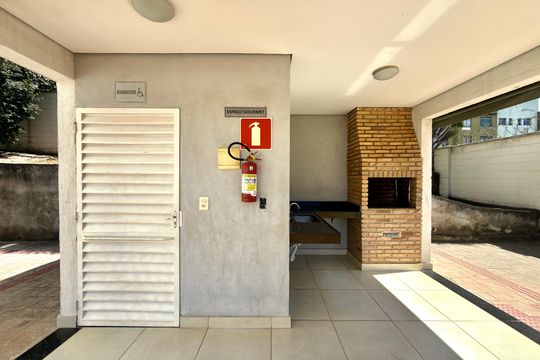 Área comum - Churrasqueira de apartamento à venda com 2 quartos, 45m² em Parque Maracana, Contagem