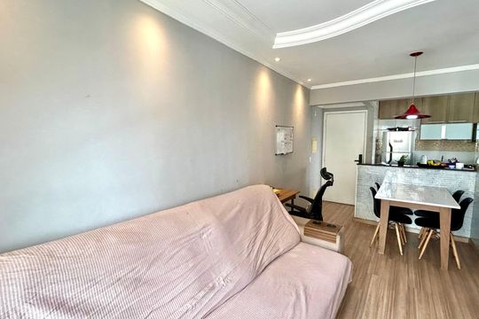 Sala de apartamento à venda com 2 quartos, 55m² em Vila Rosalia, Guarulhos
