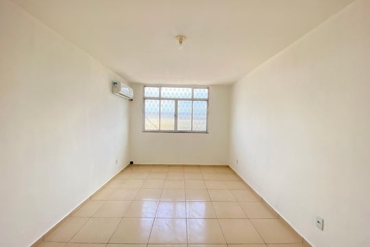 Casa para alugar com 2 quartos, 331m² em Inhaúma, Rio de Janeiro