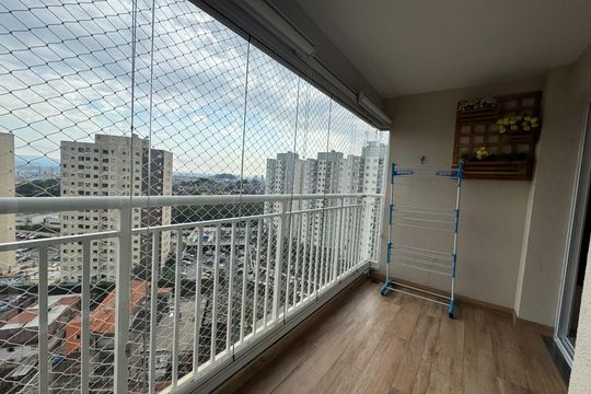 Varanda de apartamento para alugar com 2 quartos, 50m² em Jardim Roberto, Osasco