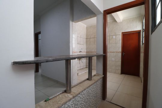 Cozinha de apartamento para alugar com 4 quartos, 90m² em Centro, Uberlândia