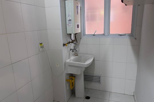 Área de serviço de apartamento para alugar com 1 quarto, 39m² em Vila Itapura, Campinas
