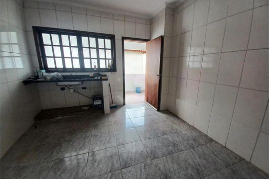 Casa à venda com 4 quartos, 248m² em Vila Gustavo, São Paulo