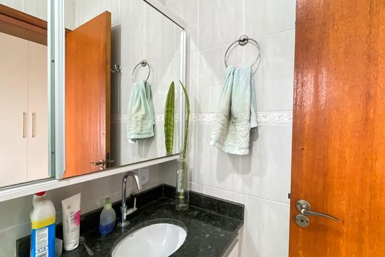 Banheiro da Suíte de casa à venda com 3 quartos, 140m² em Penha de França, São Paulo