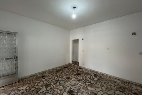 Sala de casa para alugar com 3 quartos, 80m² em Vila Valqueire, Rio de Janeiro