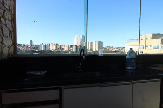 Área gourmet de casa para alugar com 4 quartos, 280m² em Vila Marieta, São Paulo