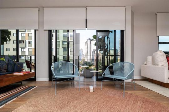 Apartamento à venda com 3 quartos, 200m² em Pinheiros, São Paulo