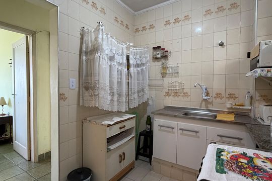 Cozinha e Área de Serviço de apartamento para alugar com 1 quarto, 70m² em Boqueirão, Santos