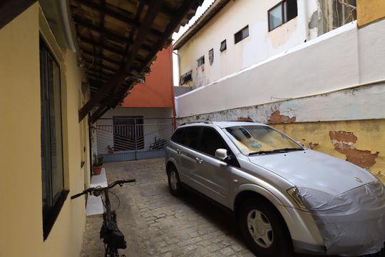 Casa para alugar com 1 quarto, 60m² em Stella Maris, Salvador