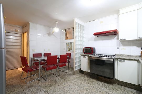 Cozinha  de apartamento à venda com 4 quartos, 281m² em Bom Retiro, São Paulo