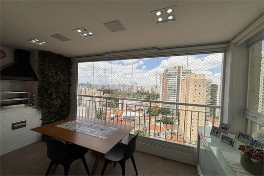 Apartamento à venda com 2 quartos, 71m² em Santa Teresinha, São Paulo