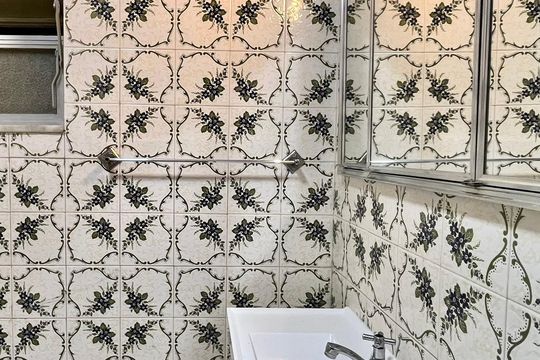 Banheiro  de apartamento para alugar com 1 quarto, 48m² em Copacabana, Rio de Janeiro