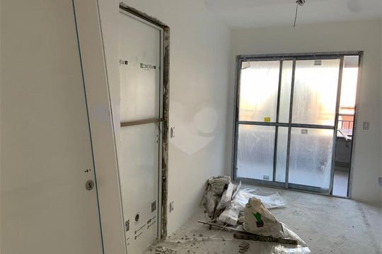 Apartamento à venda com 1 quarto, 33m² em Bosque da Saúde, São Paulo