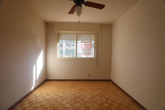 Apartamento à venda com 3 quartos, 74m² em Centro, Canoas