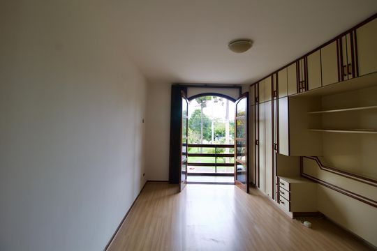 Quarto 1 - Suite de casa para alugar com 3 quartos, 175m² em Uberaba, Curitiba