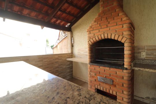 Área comum - Churrasqueira de apartamento para alugar com 2 quartos, 66m² em Segismundo Pereira, Uberlândia