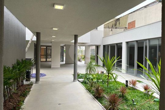 Apartamento à venda com 1 quarto, 32m² em Bosque da Saúde, São Paulo