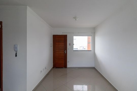 Casa para alugar com 2 quartos, 45m² em Vila Ré, São Paulo