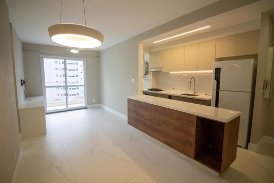 Apartamento à venda com 2 quartos, 64m² em Chácara Santo Antônio, São Paulo