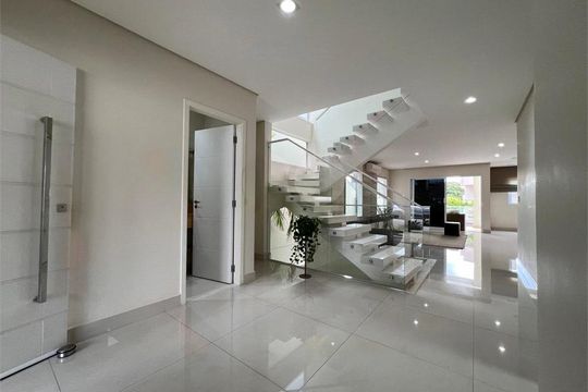 Casa de Condomínio à venda com 4 quartos, 287m² em Tremembé, São Paulo