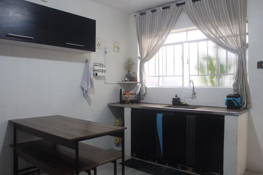 Cozinha de casa à venda com 2 quartos, 185m² em Oswaldo Cruz, São Caetano do Sul