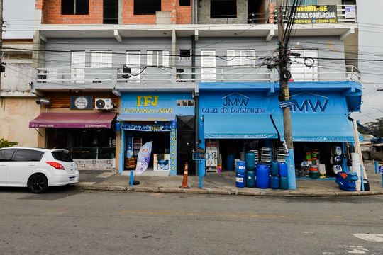 Fachada do Prédio de apartamento à venda com 1 quarto, 409m² em Jardim Palmira, Guarulhos