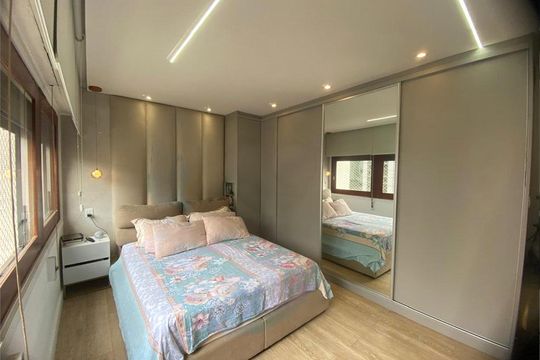 Apartamento à venda com 3 quartos, 165m² em Santa Cecilia, São Paulo
