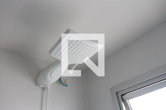 Banheiro da Suíte de apartamento para alugar com 2 quartos, 56m² em Vila Froes, Goiânia