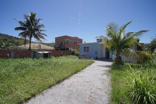 Quintal de casa para alugar com 1 quarto, 98m² em Chácaras de Inoã (inoã), Maricá