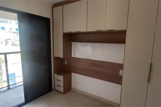 Casa de Condomínio à venda com 2 quartos, 550m² em Vila Rosa, São Paulo