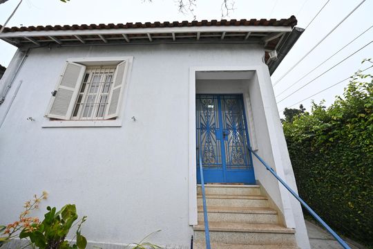 Fachada de casa à venda com 3 quartos, 175m² em Planalto Paulista, São Paulo