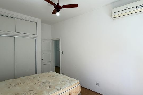 Quarto de apartamento para alugar com 1 quarto, 55m² em Boqueirão, Santos