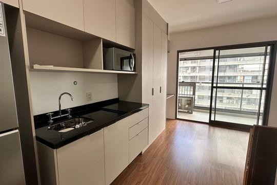 Apartamento para alugar com 1 quarto, 28m² em Santo Amaro, São Paulo