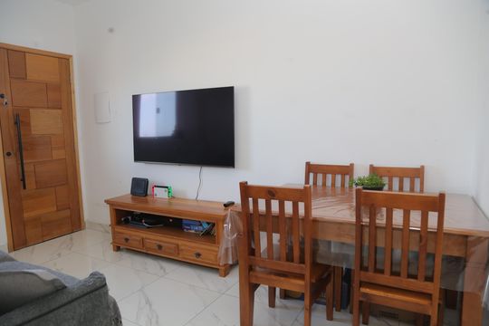 Sala de casa de condomínio à venda com 2 quartos, 46m² em São Miguel, São Paulo